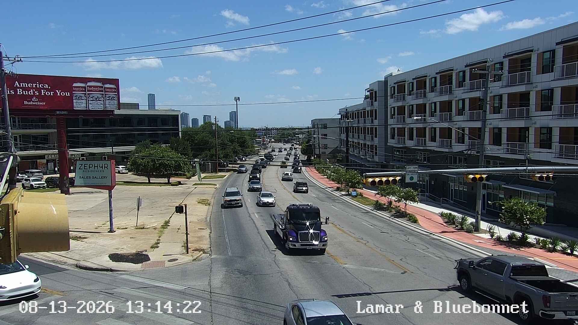 LAMAR BLVD / BLUEBONNET LN