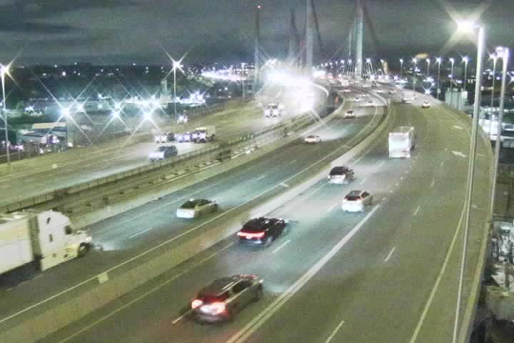 C2-BQE-30-EB_at_Stewrt_Ave_Kosc-Br