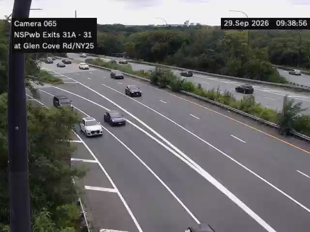 NSP at Glen Cove Rd / NY 25