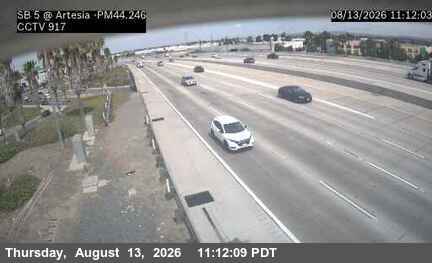 I-5 : (917) SB I-5 at Artesia