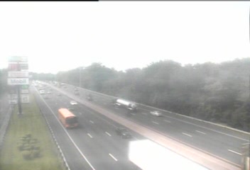 CAM 21 Darien I-95 NB S/O Exit 13 - Darien Rest Area