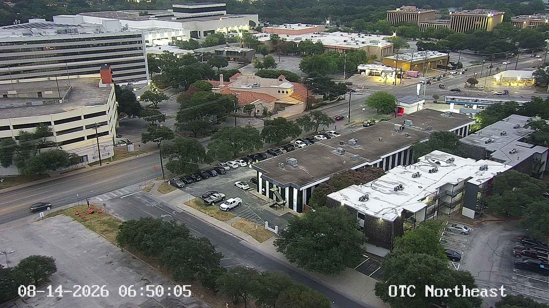  BARTON SPRINGS RD / RIVERSIDE DR (OTC - NORTHEAST)