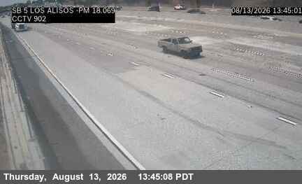 I-5 : (902) El Toro/Los Alisos