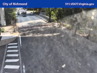 14th St at Dock St