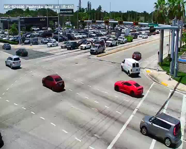 Pembroke Road at US-441