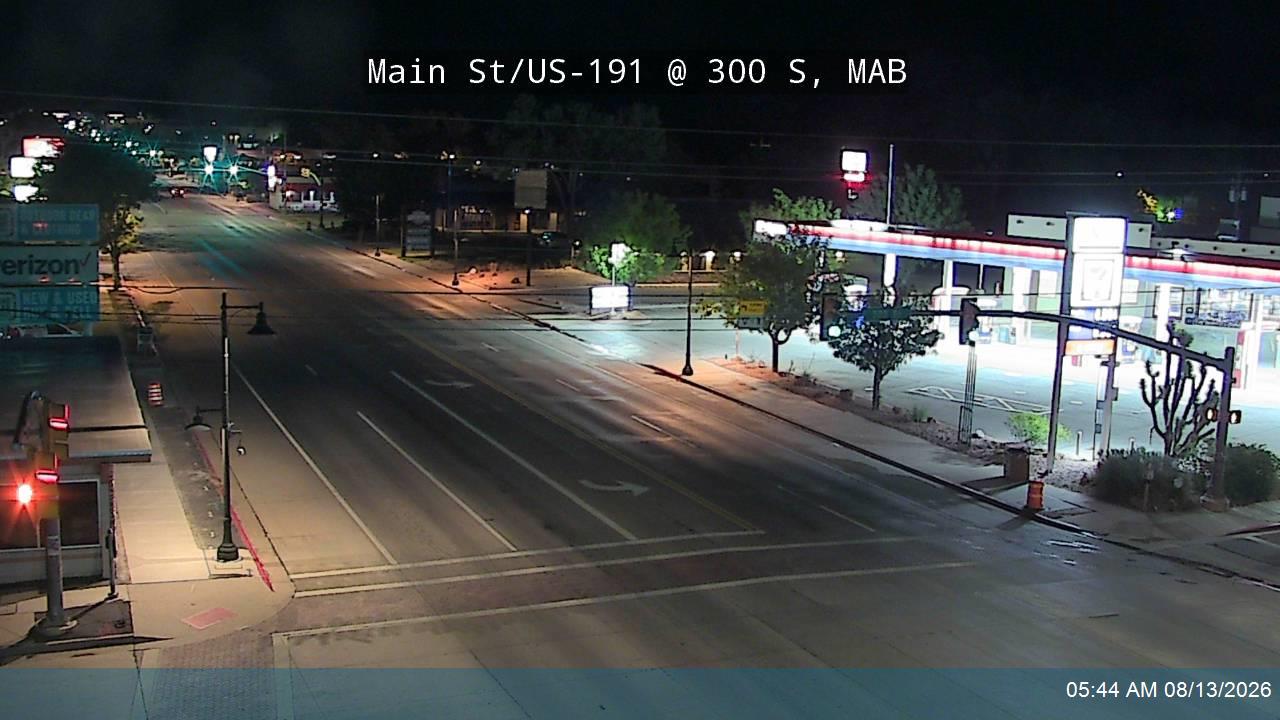 Main St / US-191 @ 300 S, MAB