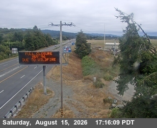 US-101 : North Of SR-299 - Looking South (C005)
