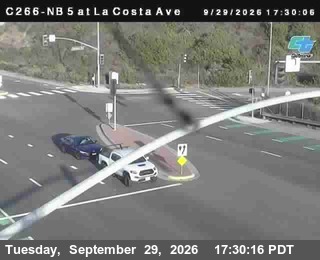 I-5 - (C266) I-5 : NB at La Costa Ave