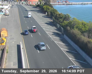 CA-580 - TVR44 -- I-580 : Lower Deck Pier 77 - East