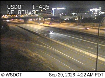 I-405 at MP 13.8: NE 8th St