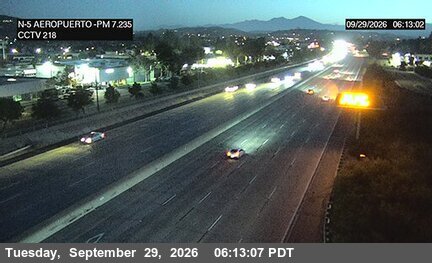 I-5 - I-5 : (218) Avenida Aeropuerto - North