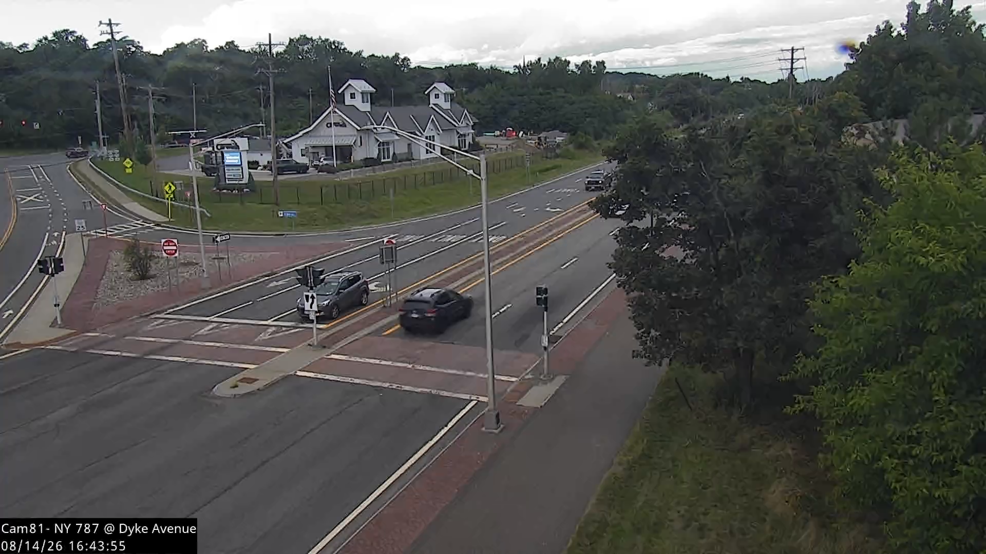 NY 787 at Dyke Ave