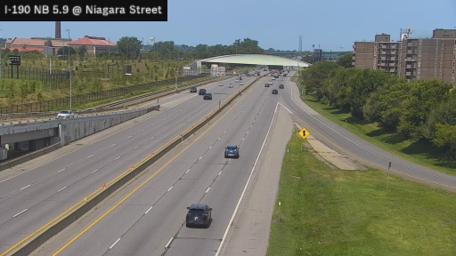 I-190 MP 005.90 NB at Interchange 8 (Niagara Street)