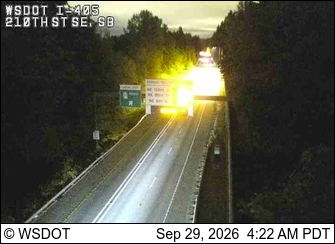 I-405 at MP 27.8: 210th St SE, SB 