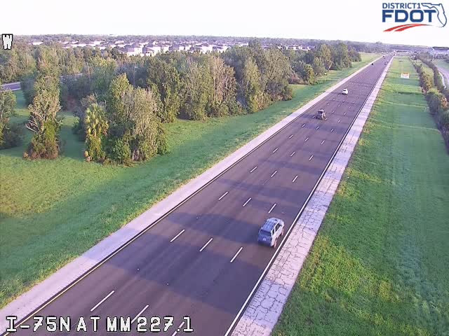 2271N_75_N/O_CSX_RR_M227