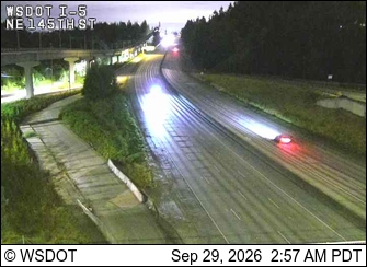 I-5 at MP 174.6: NE 145th St