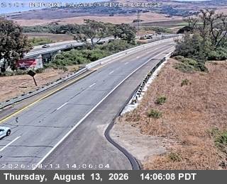 TVB61 -- US-101 : North Of Sargent Bridge