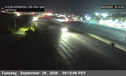 I-5 - I-5 : (217) N/O STONEHILL DR - North