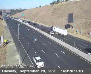 I-80 - TVH36 -- I-80 : Before Pinole Valley Road - West