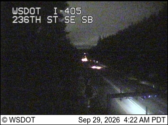 I-405 at MP 25.5: 236th St SE, SB