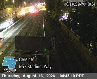 I-5 : (19) Stadium Way