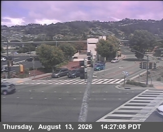 T259E -- SR-123 : Potrero Avenue - Looking East