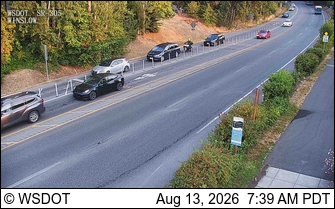 SR 305 at MP 0.2: Winslow Way North