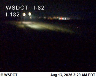 I-82 at MP 102.5: I-182 Interchange
