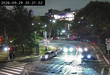 Hudson St @ Erickson Pl/Beach