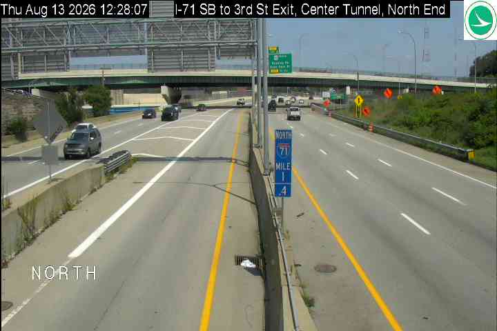 I-71 SB to 3rd St Exit, Center Tunnel, North End