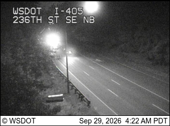 I-405 at MP 25.6: 236th St SE, NB