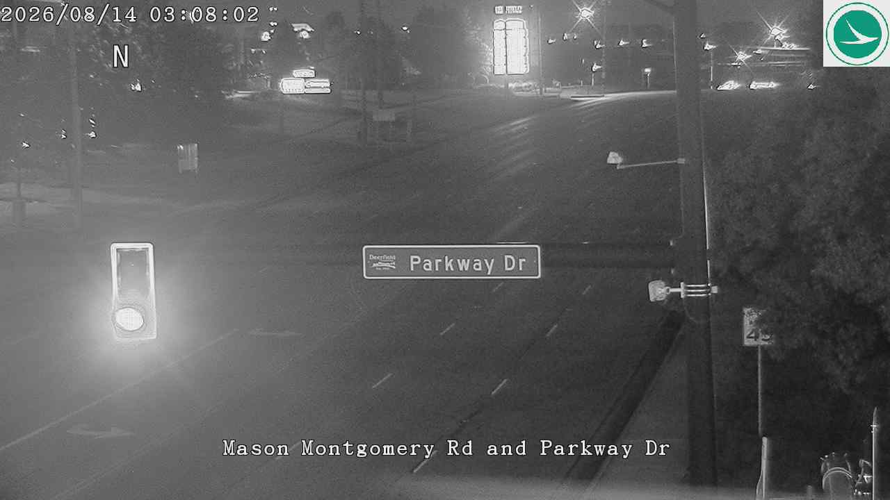 Mason Montgomery Rd & Parkway Dr